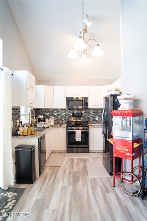 7233 Buglehorn Street