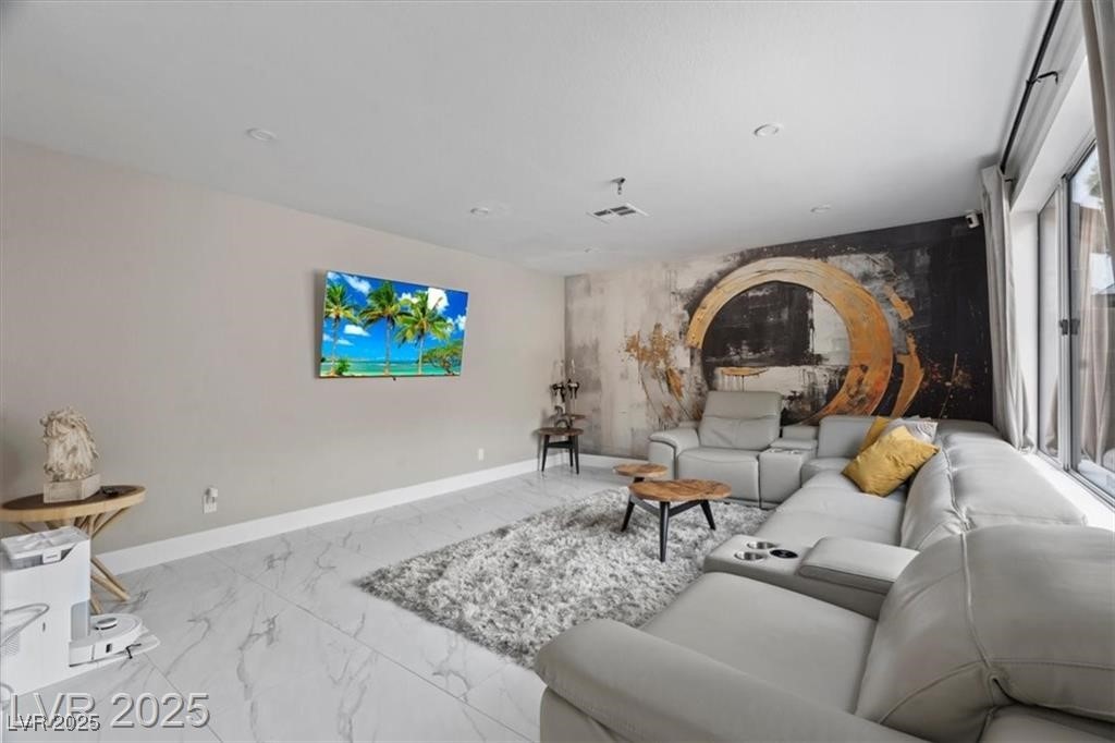 9416 Rolling Ridge Lane