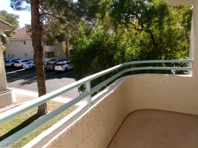 940 North Sloan Lane 201