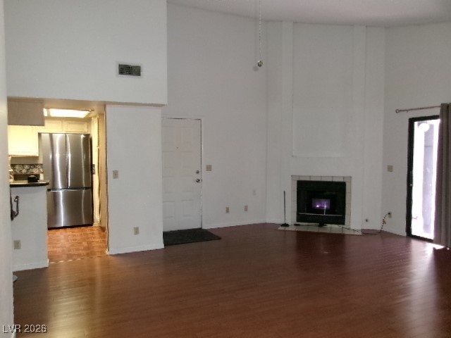 940 North Sloan Lane 201