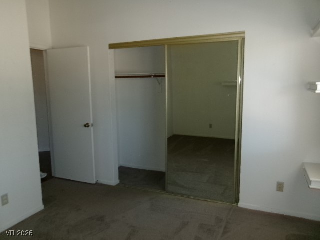 940 North Sloan Lane 201