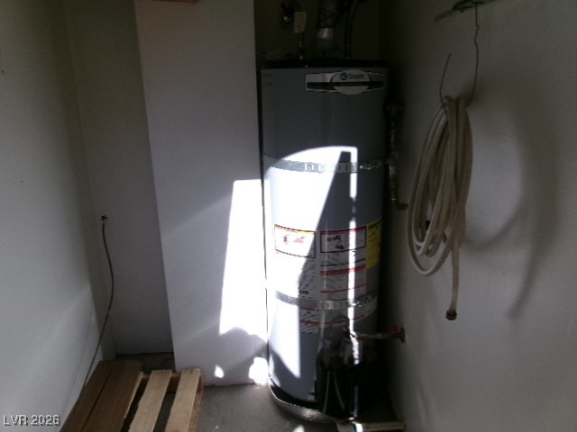 940 North Sloan Lane 201