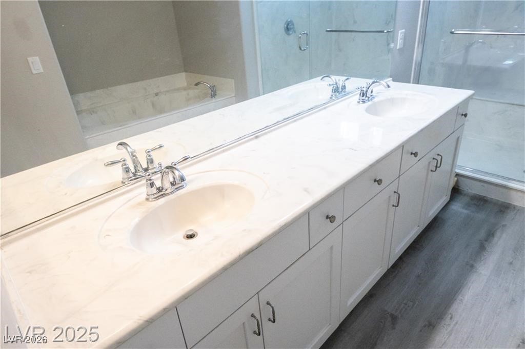 8525 Silver Coast Street