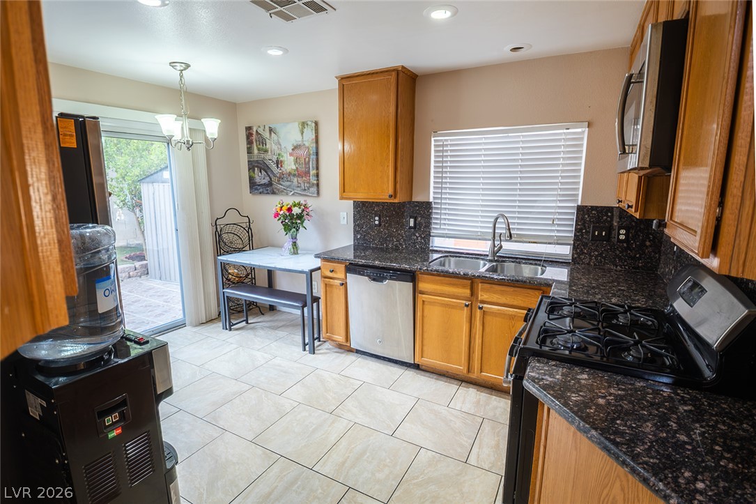 805 Old Mine Creek Lane