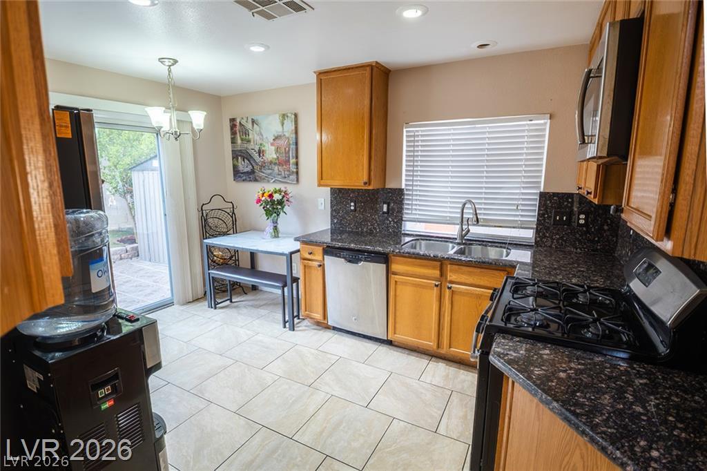 805 Old Mine Creek Lane