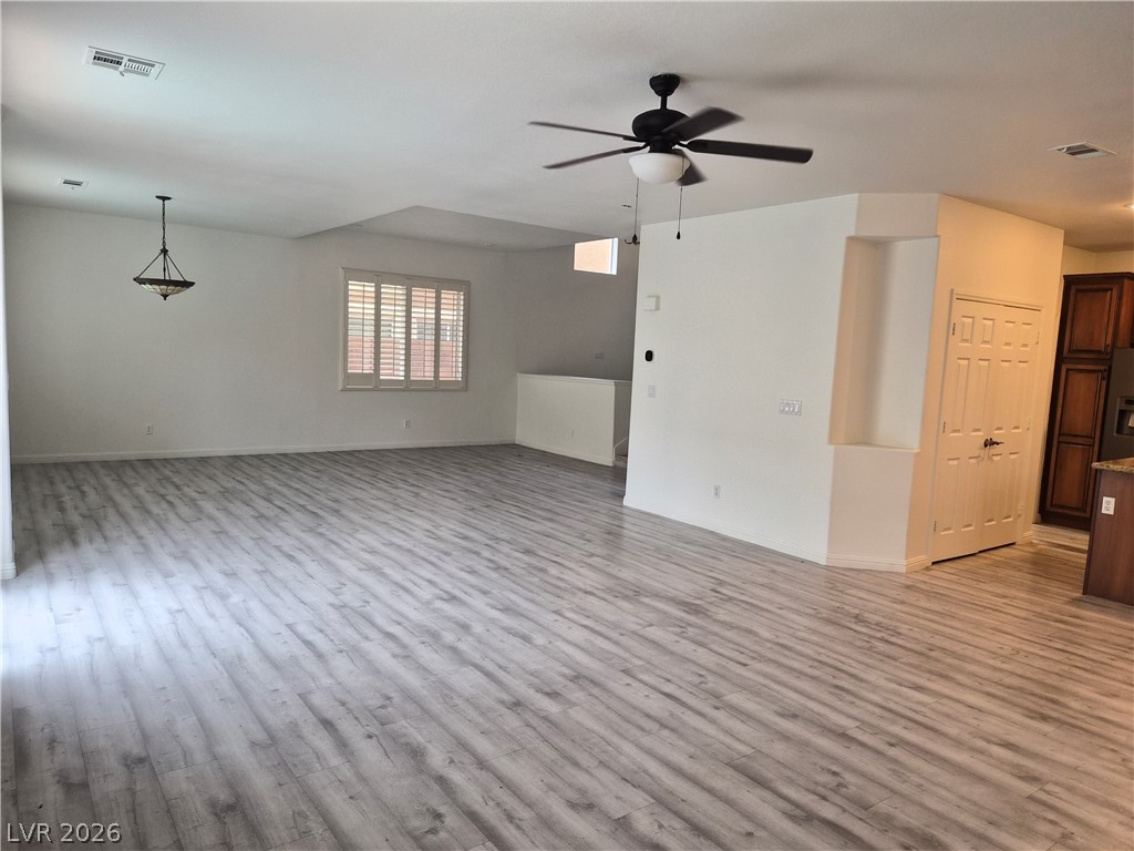 340 Summer Palace Way