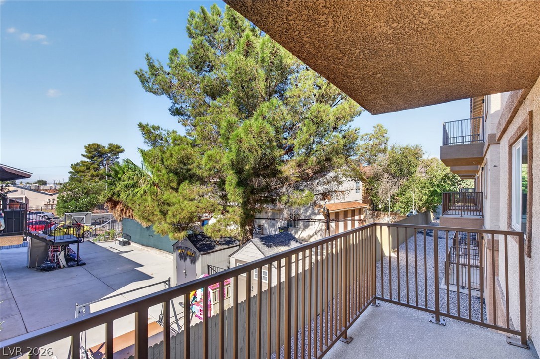 2313 Seco Adobe Circle