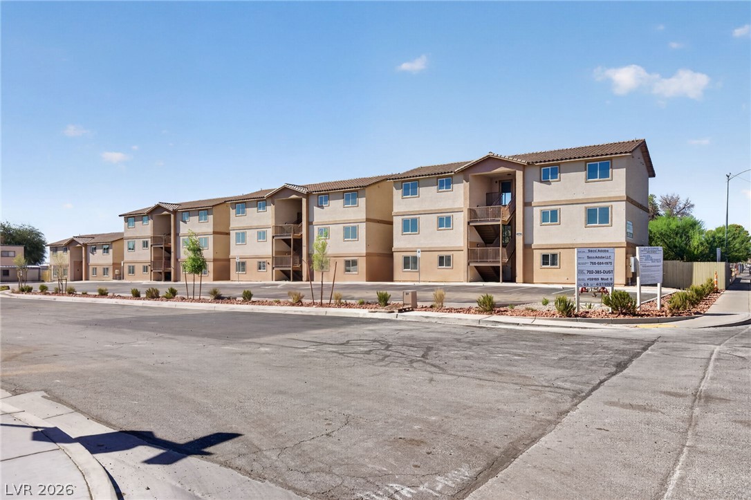 2313 Seco Adobe Circle