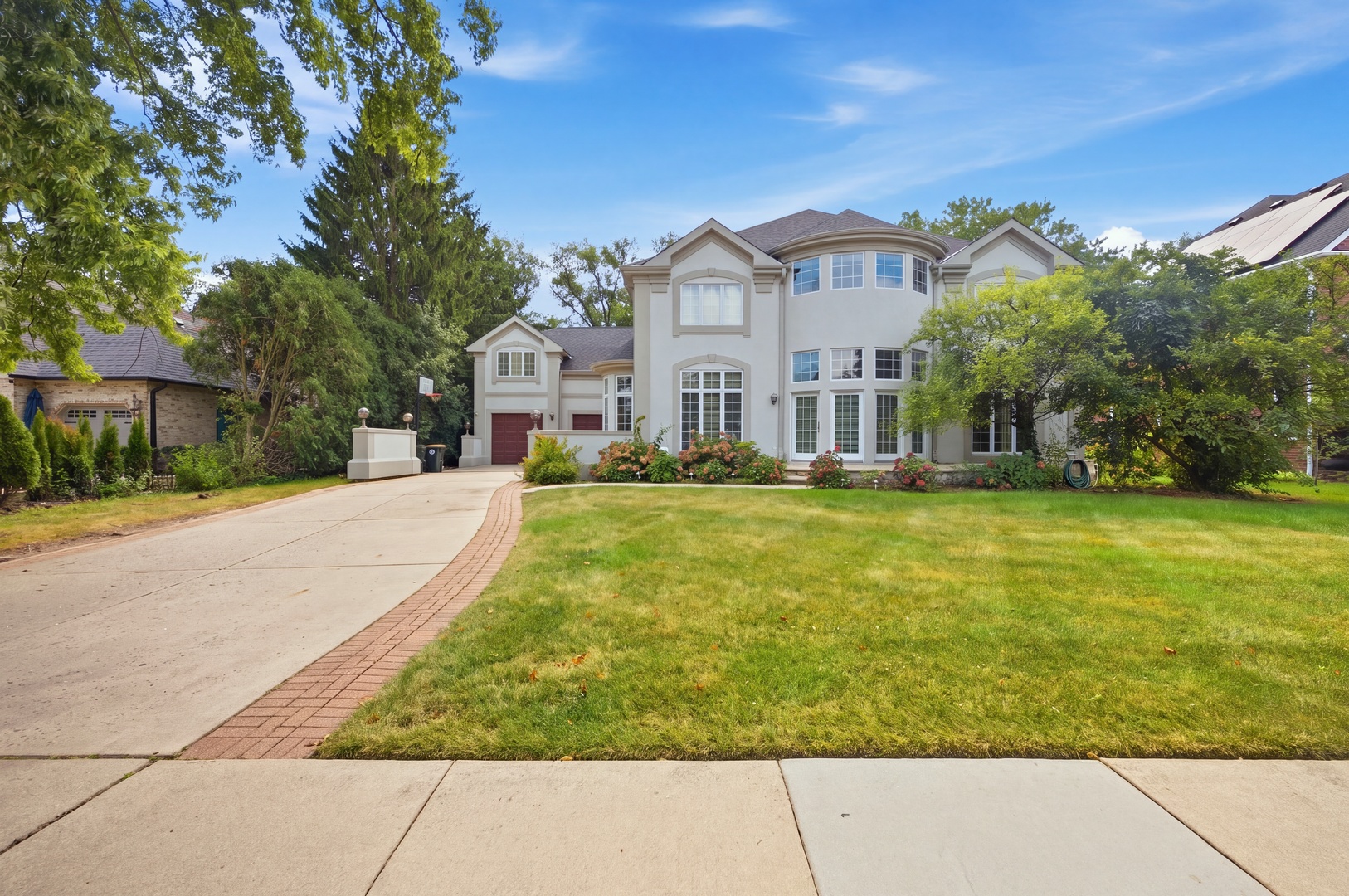 351 WILLOWOOD Lane