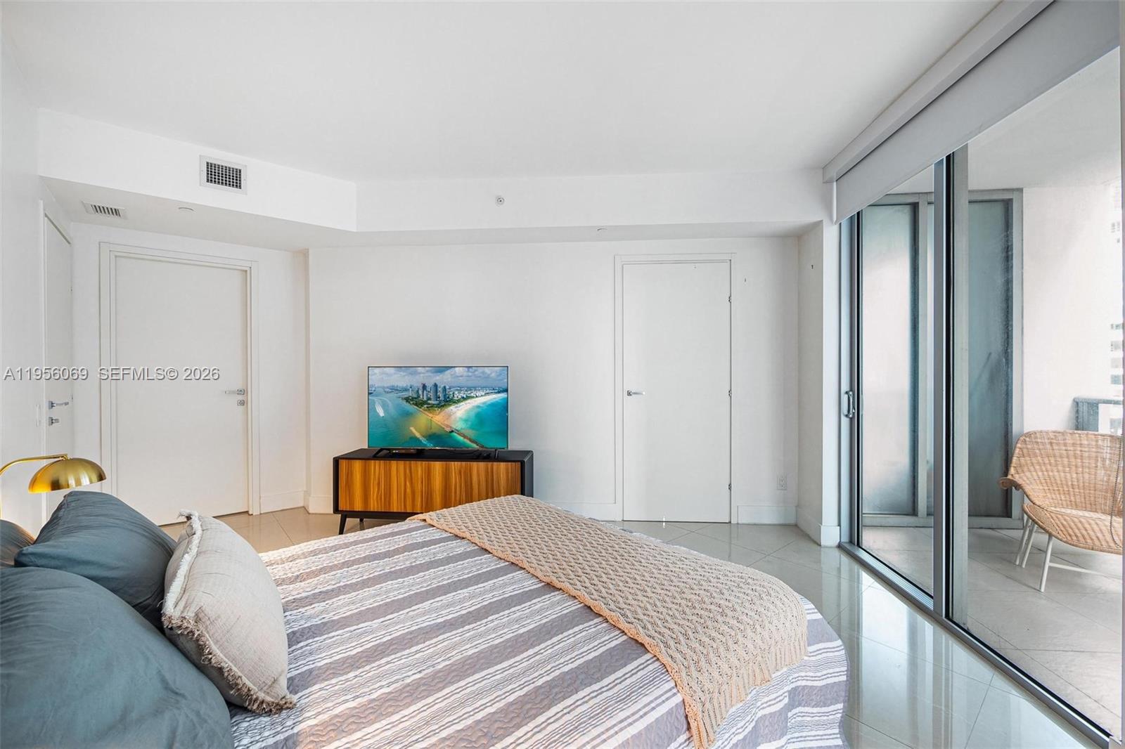 1300 Brickell Bay Dr # 700