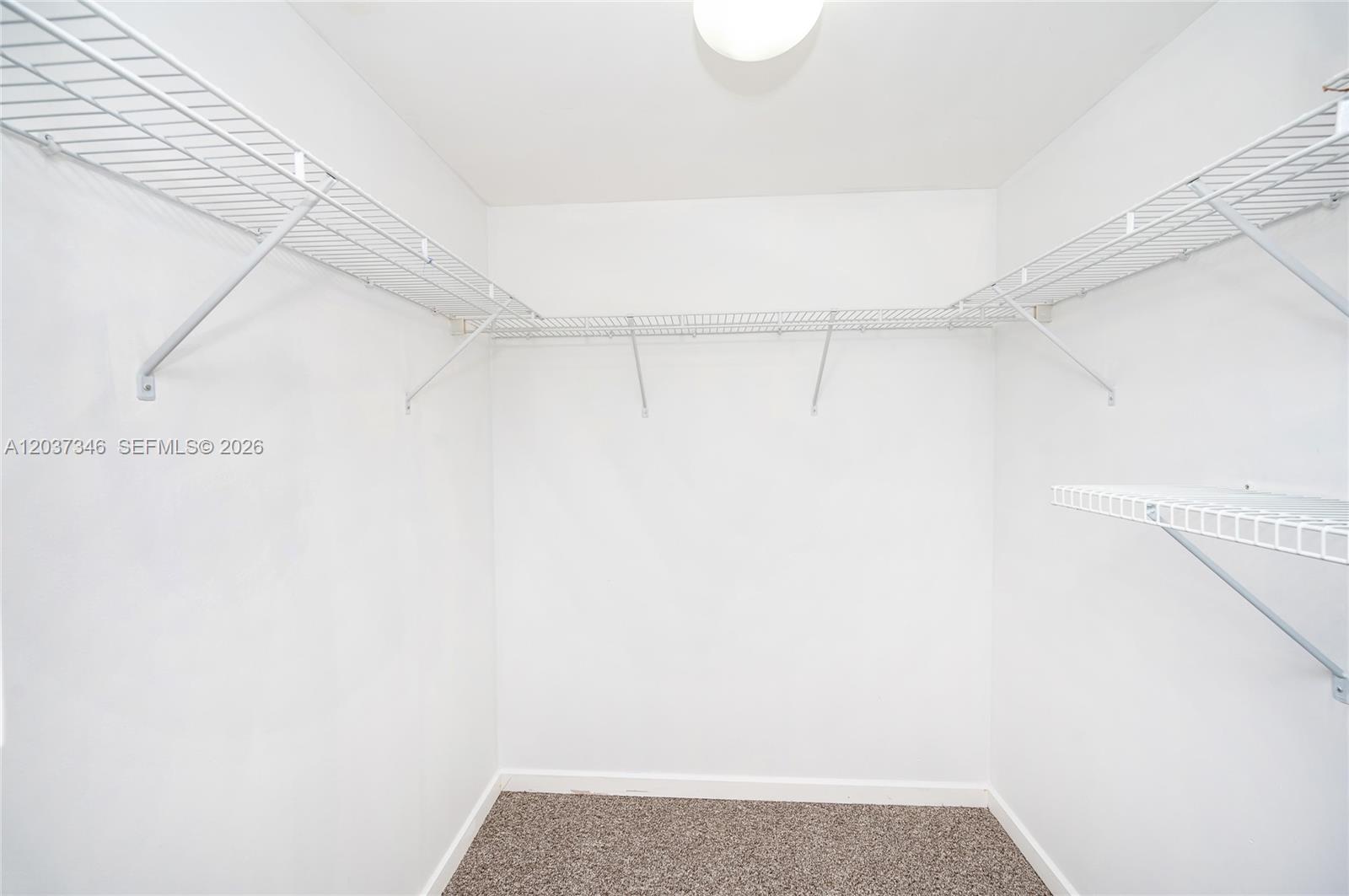 50 Biscayne Blvd # 4104