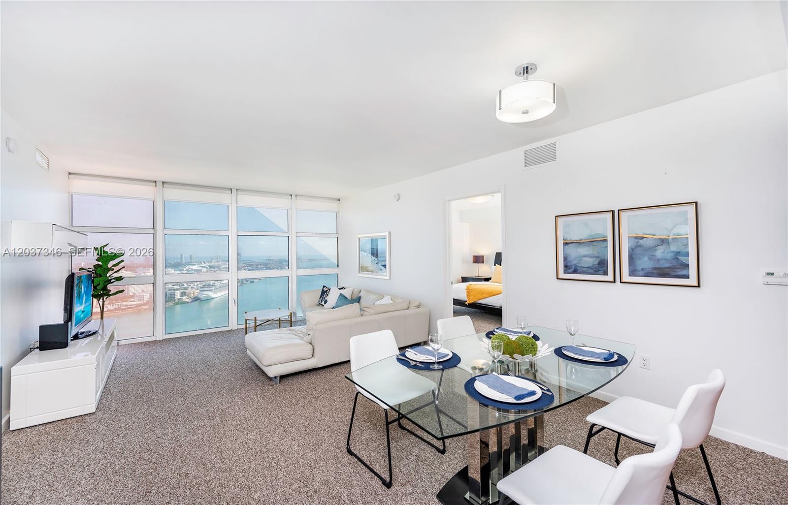 50 Biscayne Blvd # 4104