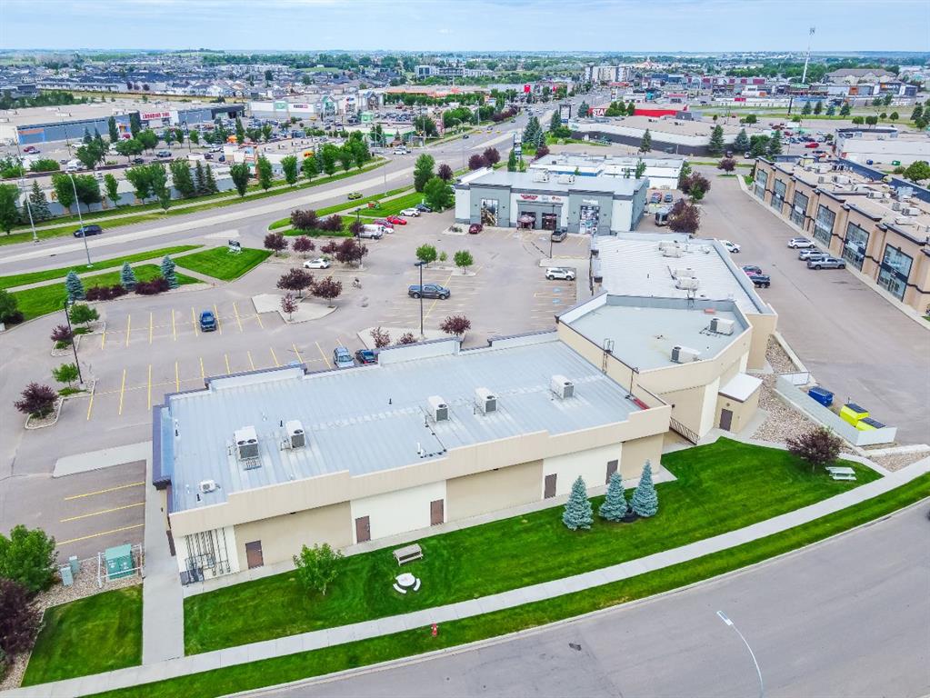 2020 Strachan Road SE Unit: 1/3