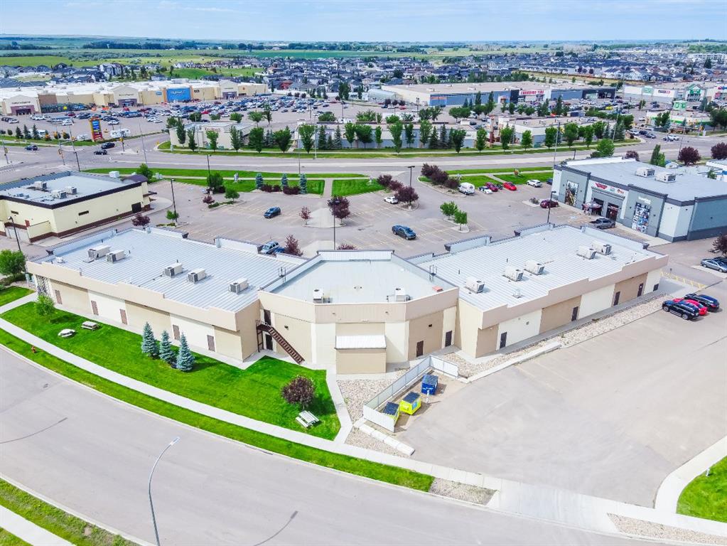 2020 Strachan Road SE Unit: 1/3