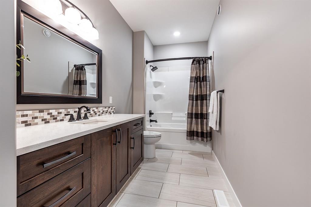 12320 Range Road 72 Unit: 18