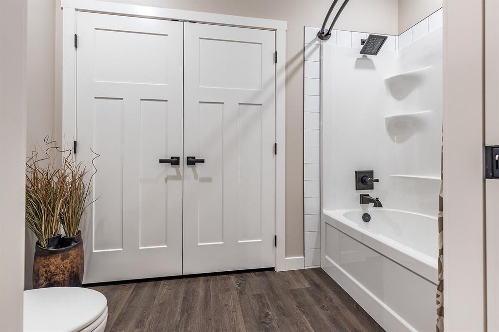 12320 Range Road 72 Unit: 18