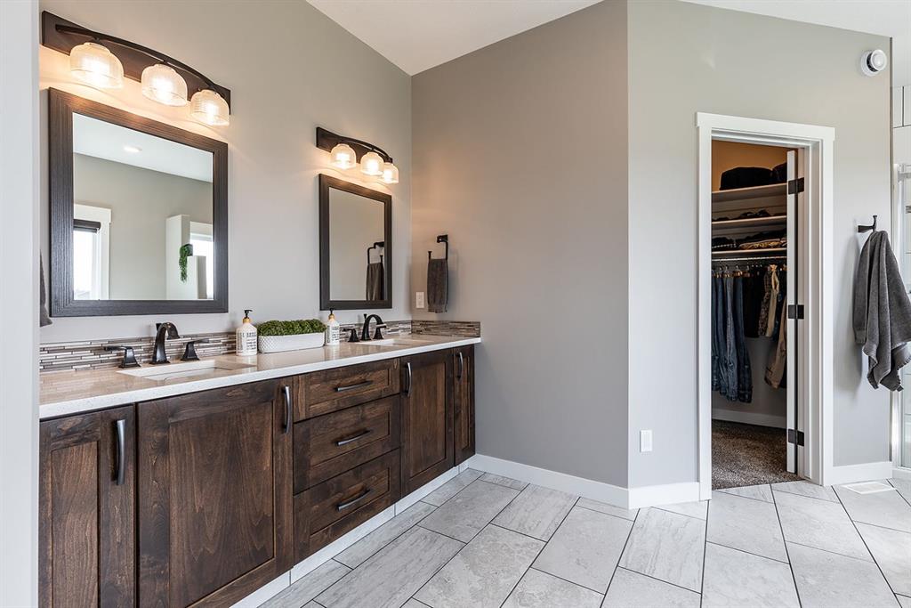 12320 Range Road 72 Unit: 18