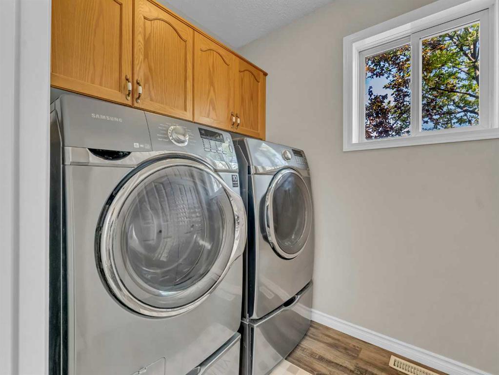 165 South Ridge Drive SE Unit: 101