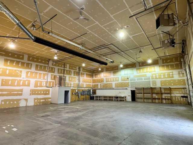 762 23 Street SW Unit: 4