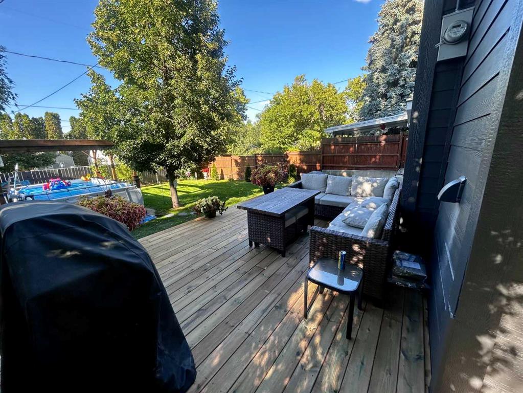 60 9 Street SW