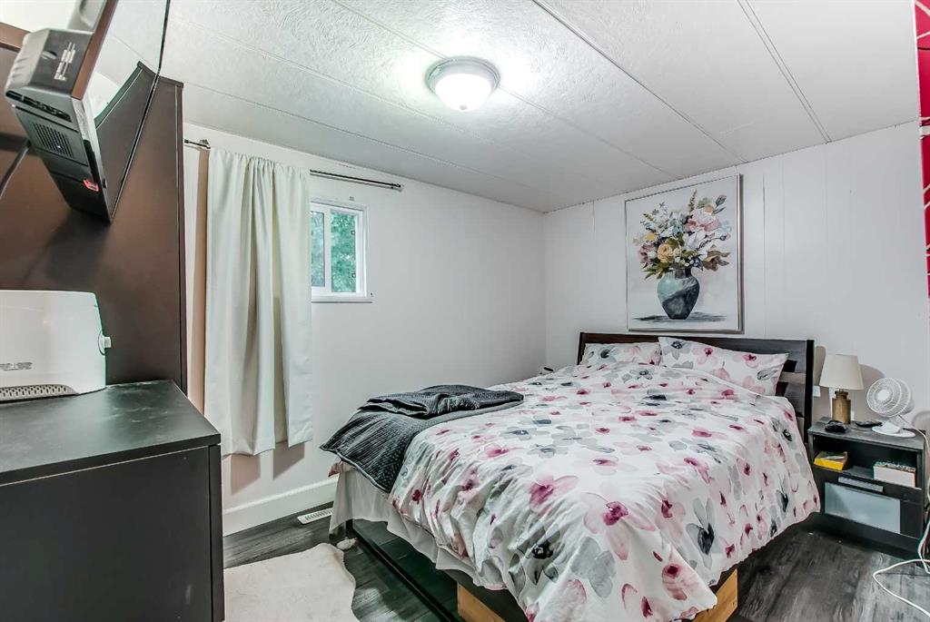 2460 Southview Drive SE Unit: 4