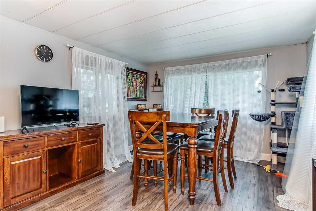 2460 Southview Drive SE Unit: 4