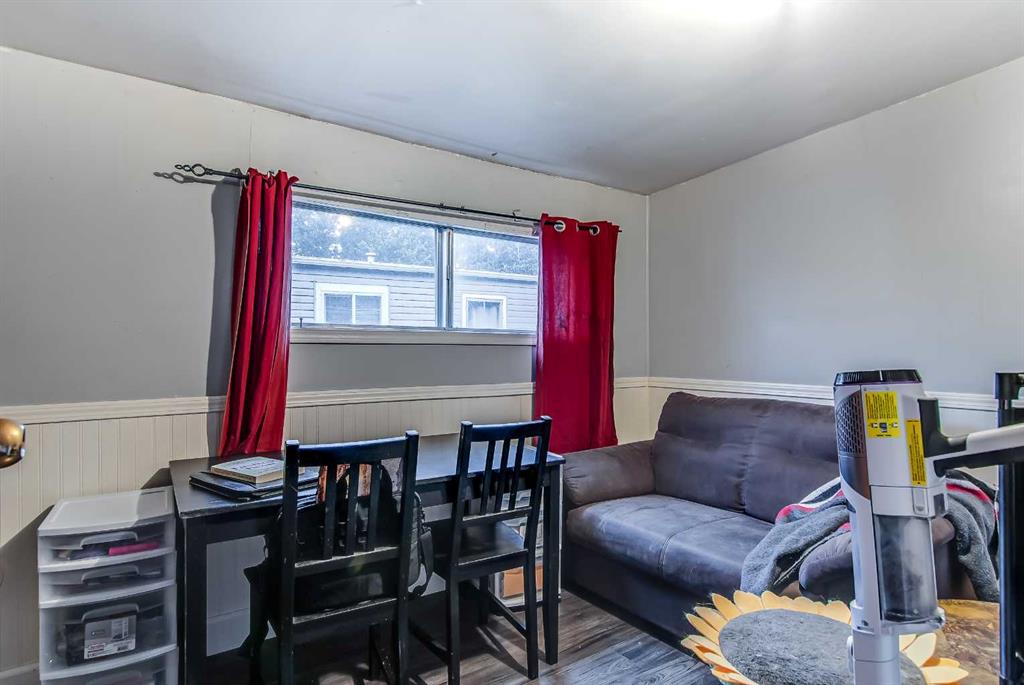 2460 Southview Drive SE Unit: 4
