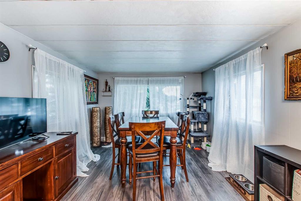 2460 Southview Drive SE Unit: 4