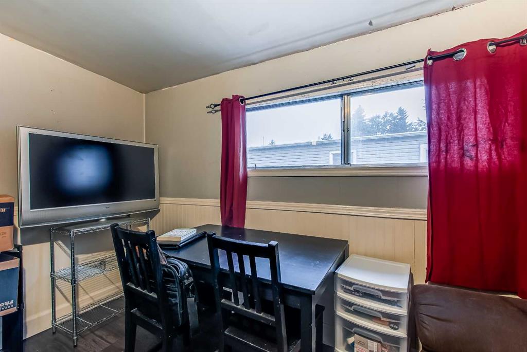 2460 Southview Drive SE Unit: 4