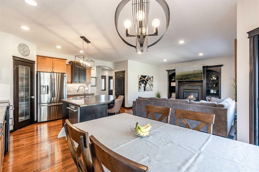 84 Terrace View NE
