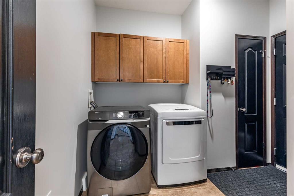 84 Terrace View NE