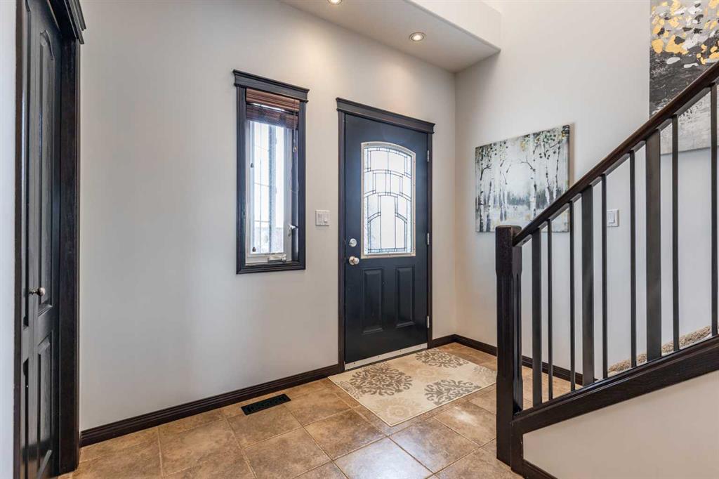 84 Terrace View NE
