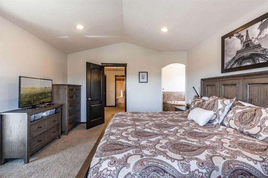 84 Terrace View NE