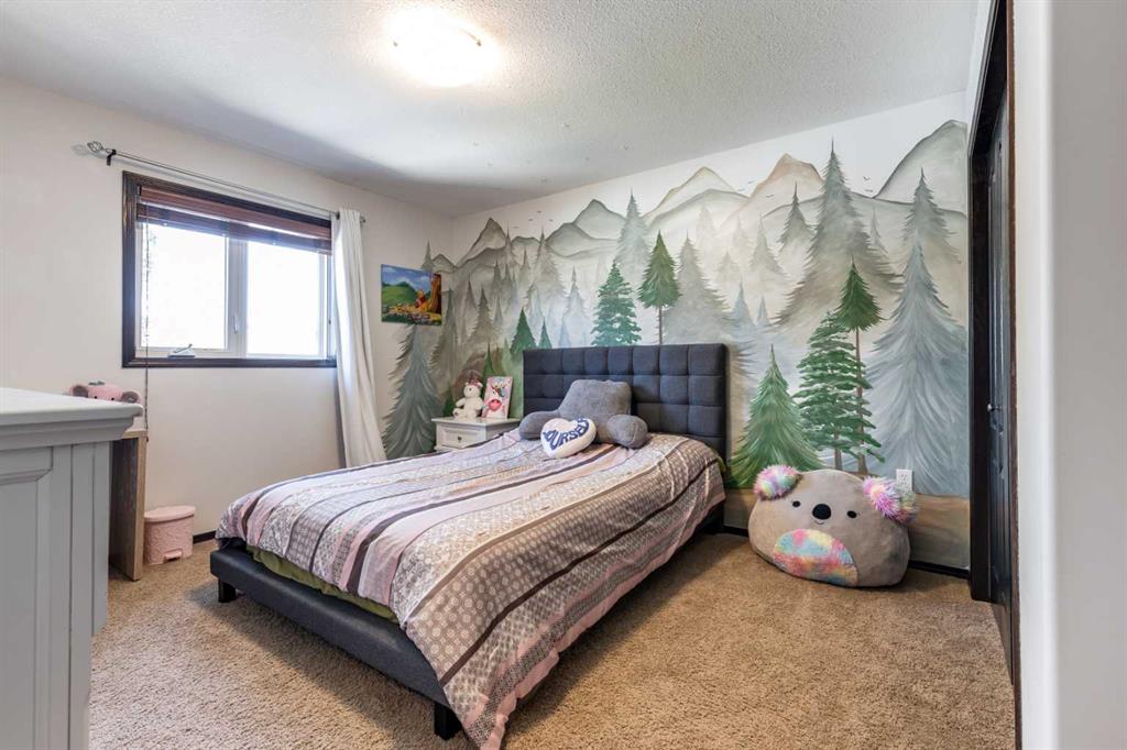 84 Terrace View NE