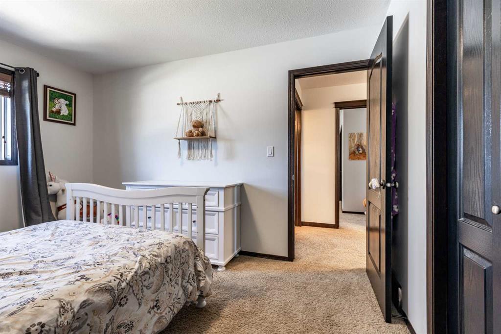 84 Terrace View NE