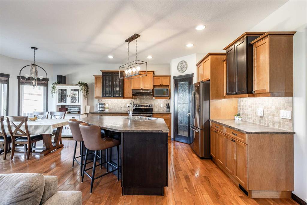 84 Terrace View NE