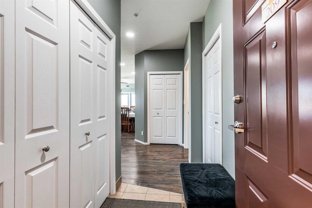 105 Main Street S Unit: 209