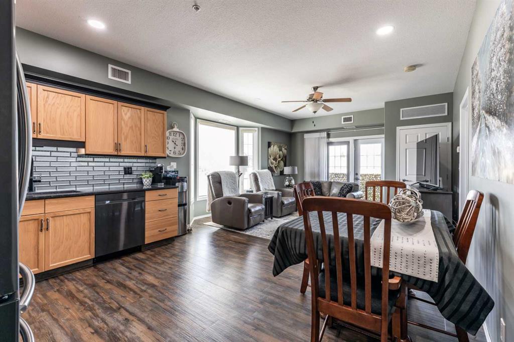 105 Main Street S Unit: 209