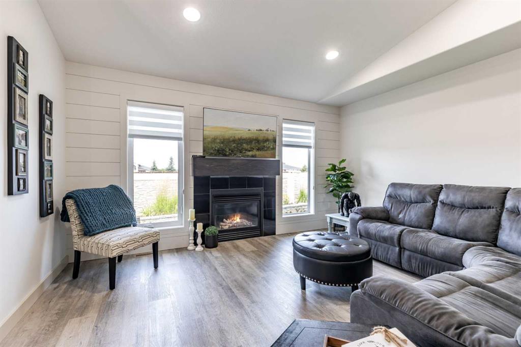 48 Somerside Way SE