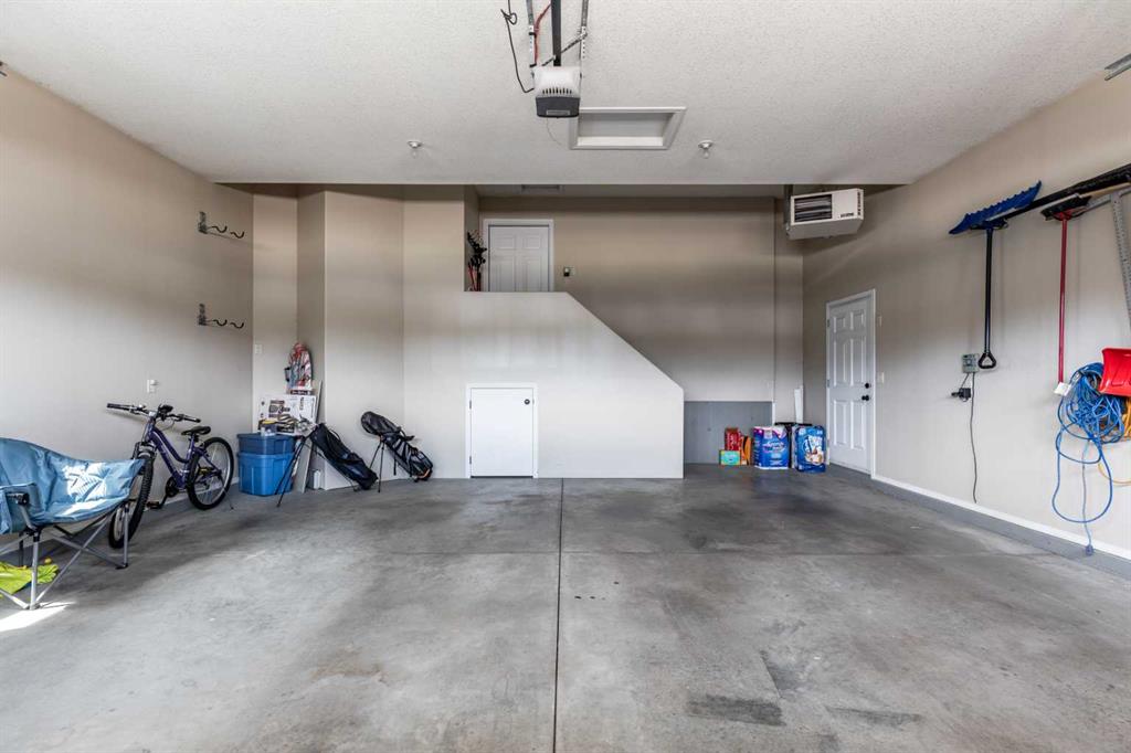 48 Somerside Way SE