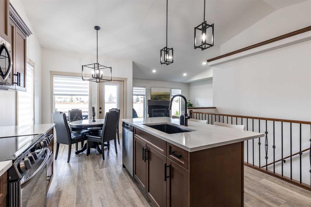 48 Somerside Way SE