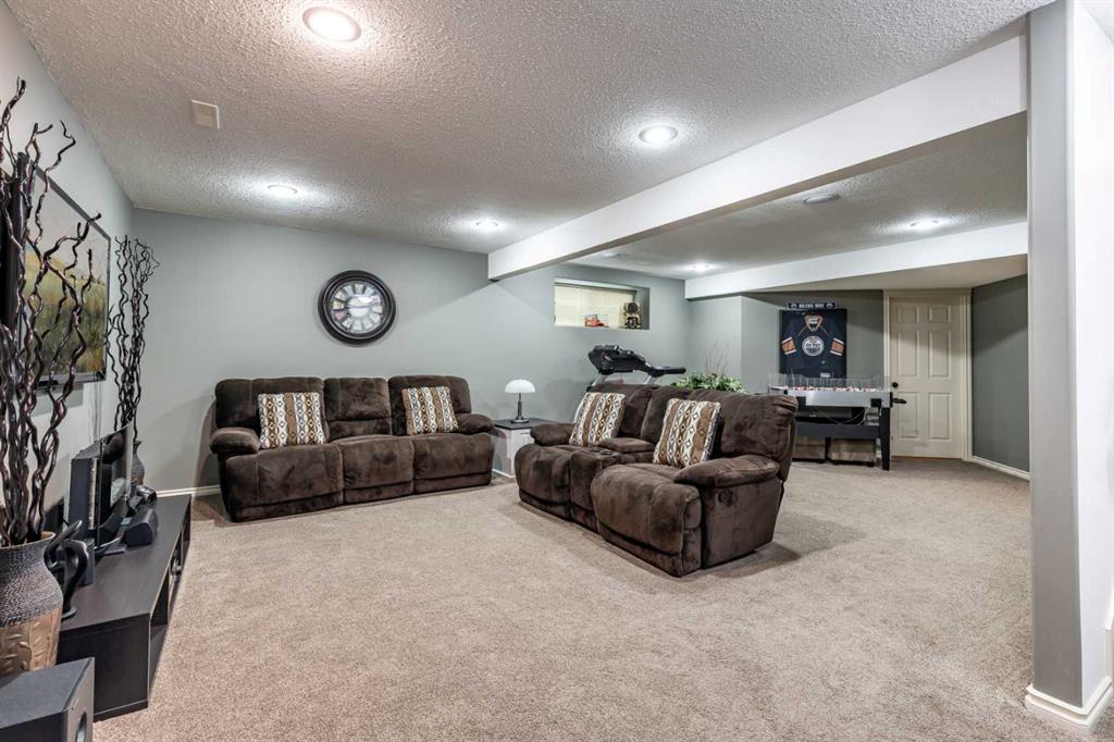 48 Somerside Way SE