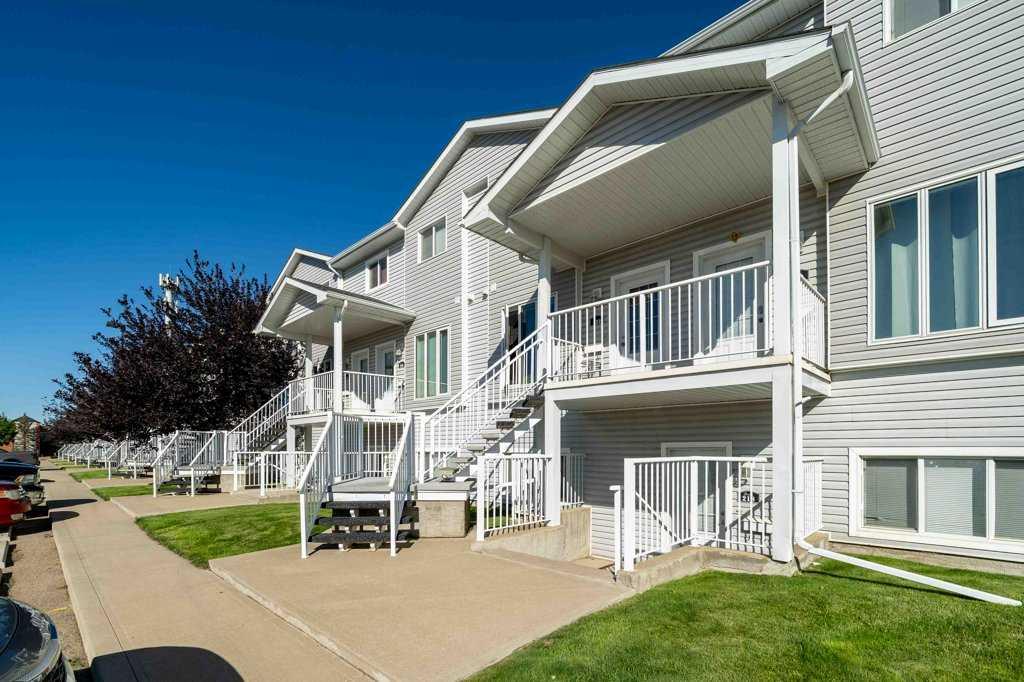 222 Northlands Pointe NE