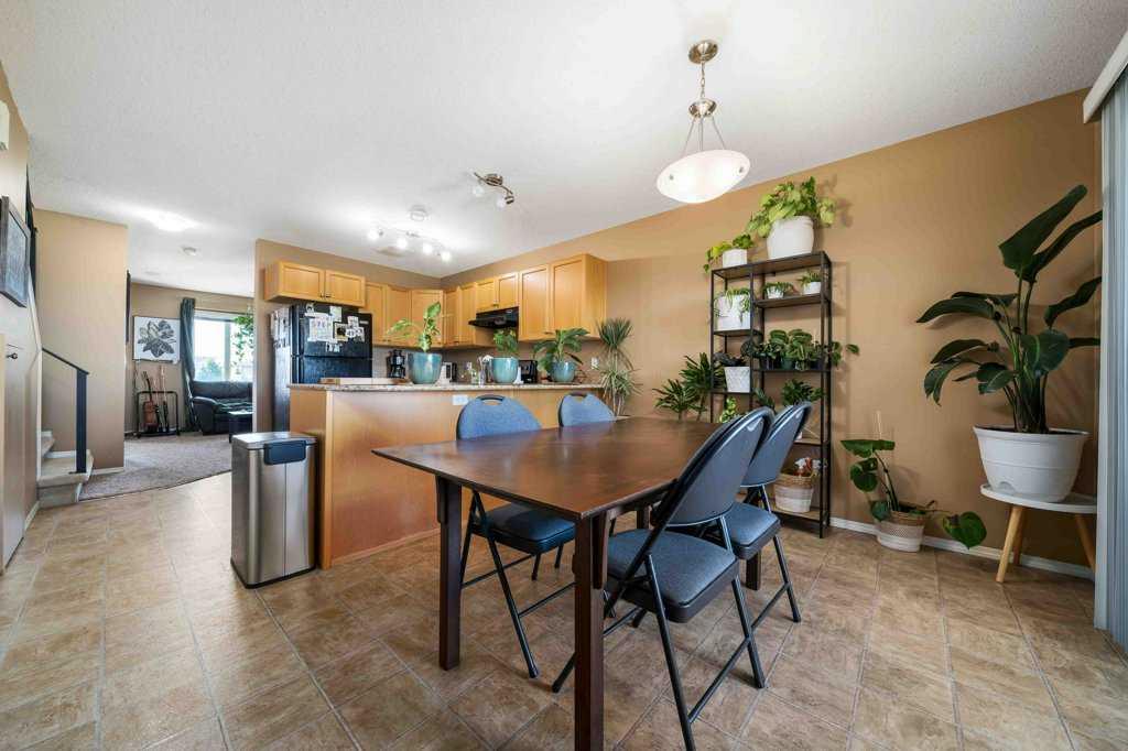 222 Northlands Pointe NE