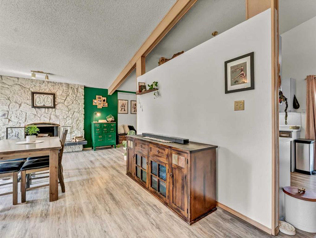 28 Noble Court SW