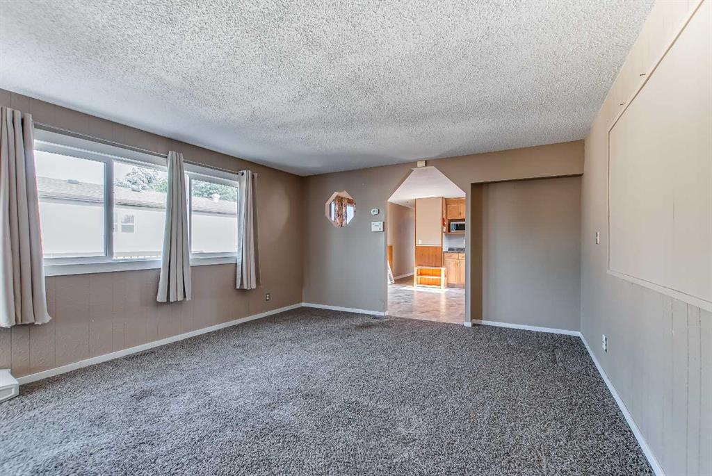 2460 Southview Drive SE Unit: 19