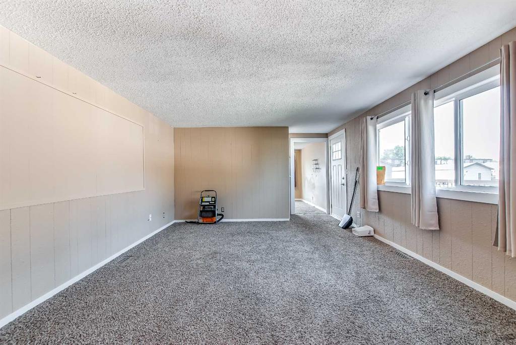2460 Southview Drive SE Unit: 19