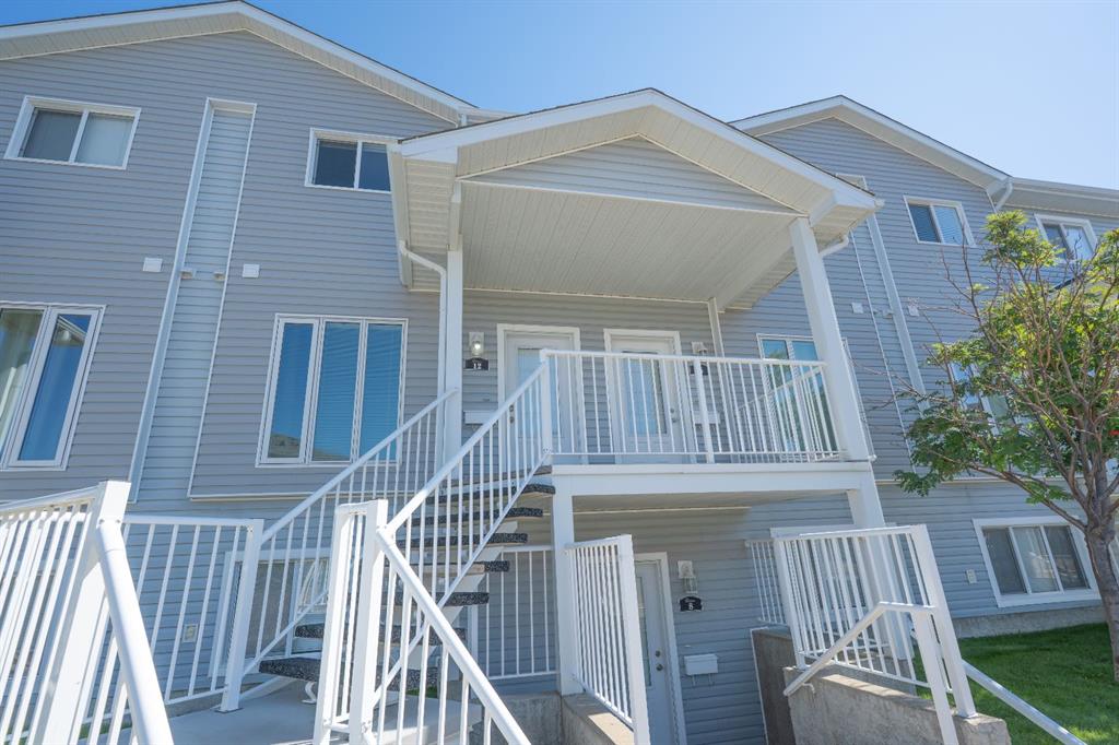 12 Northlands Pointe