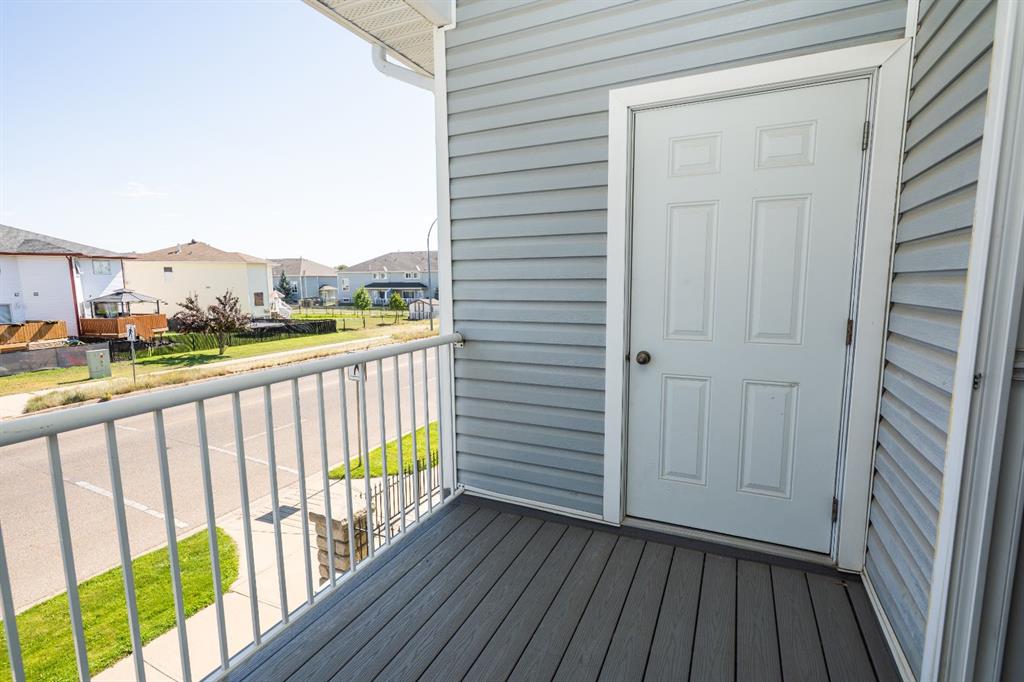 12 Northlands Pointe