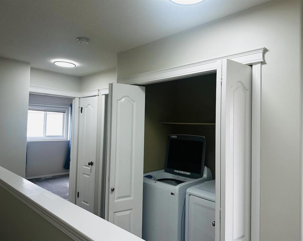 12 Northlands Pointe